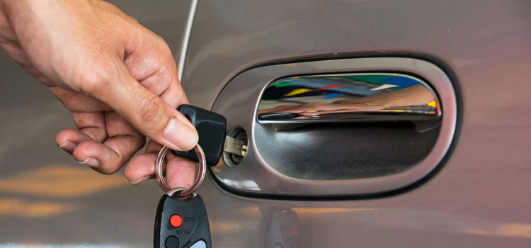 Car door lock repair in Windsor